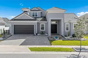 239 Hampton Loop, Davenport, FL 33837 - Photo 3