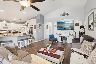 4774 Cumbrian Lakes Drive, Kissimmee, FL 34746 - Photo 9