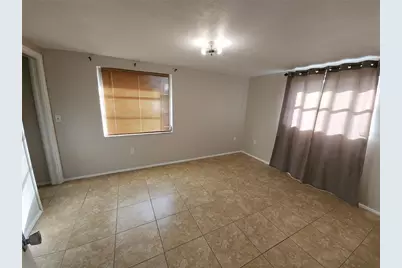 7721 Foxbloom Drive, Port Richey, FL 34668 - Photo 7