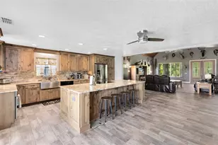 2541 Ridgeway Dr, Kissimmee, FL 34746 - Photo 7