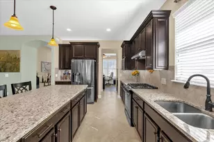 715 Asturias Rd, Davenport, FL 33837 - Photo 9