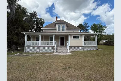 903 E New York Avenue, Deland, FL 32724 - Photo 1