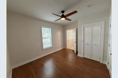 903 E New York Avenue, Deland, FL 32724 - Photo 15