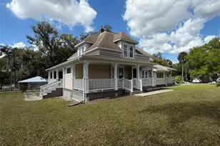 903 E New York Ave, Deland, FL 32724 - Photo 27
