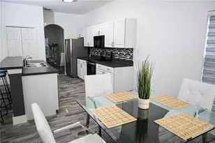 4733 Cumbriam Lakes Dr, Kissimmee, FL 34746 - Photo 13