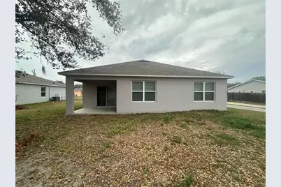 318 Montgomery Court, Kissimmee, FL 34758 - Photo 9