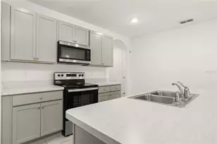 318 Montgomery Ct, Kissimmee, FL 34758 - Photo 9
