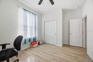 1917 Cayman Cove Cir, Saint Cloud, FL 34772 - Photo 7