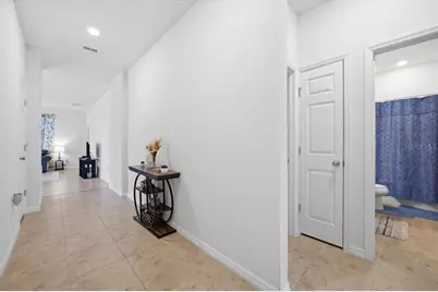 1917 Cayman Cove Circle, Saint Cloud, FL 34772 - Photo 5