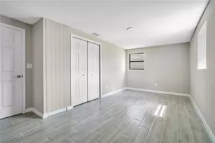 6211 Florence St, Gibsonton, FL 33534 - Photo 21