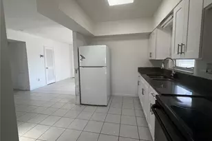 2329 W Oak St, Kissimmee, FL 34741 - Photo 3