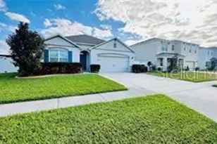 5636 Blowing Wind Pl, Saint Cloud, FL 34771 - Photo 1