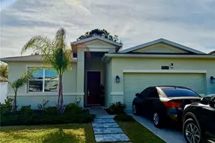 4526 Tahoe Cir, Clermont, FL 34714 - Photo 1