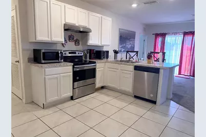 1156 Cambridge Drive, Winter Haven, FL 33881 - Photo 7