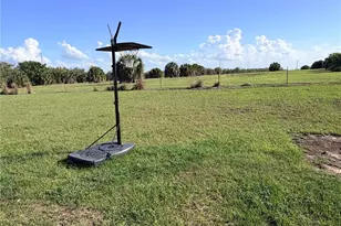 1156 Cambridge Dr, Winter Haven, FL 33881 - Photo 23