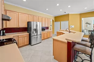 106 Burrell Cir, Kissimmee, FL 34744 - Photo 9