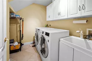 106 Burrell Cir, Kissimmee, FL 34744 - Photo 33