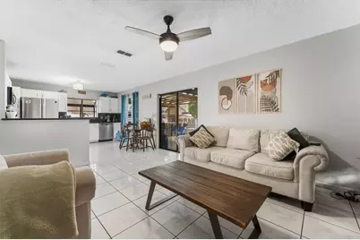 8713 Catbriar Bay Way, Orlando, FL 32829 - Photo 9