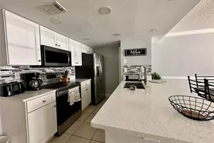 5012 Laguna Bay Cir, Kissimmee, FL 34746 - Photo 13