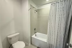 5866 Le Marin Wy, Kissimmee, FL 34758 - Photo 17