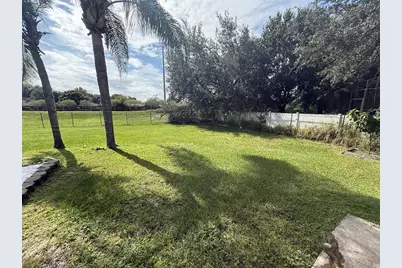 5690 Merlin Way, Saint Cloud, FL 34772 - Photo 41