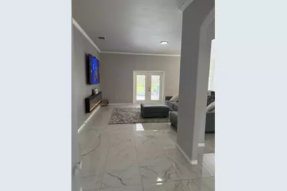 5690 Merlin Way, Saint Cloud, FL 34772 - Photo 3