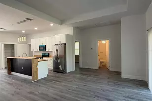 122 Naomi Pl, Rotonda West, FL 33947 - Photo 5