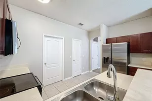 1893 Royal Ridge Dr, Davenport, FL 33896 - Photo 11