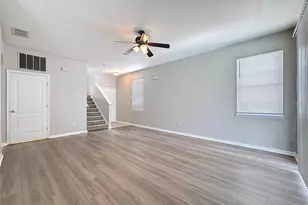 1893 Royal Ridge Dr, Davenport, FL 33896 - Photo 7