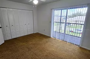 702 Lucaya Dr, Kissimmee, FL 34758 - Photo 5