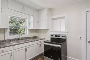 547 E Voorhis Ave, Deland, FL 32724 - Photo 9