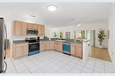 917 Shorehaven Dr, Poinciana, FL 34759 - Photo 13