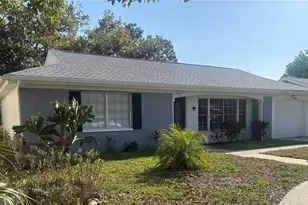 8302 Split Rail Ln, Hudson, FL 34667 - Photo 3