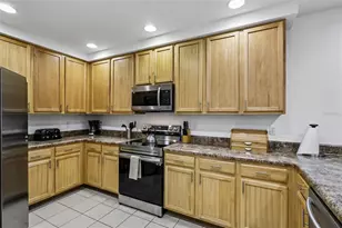 9055 Treasure Trove Ln, Kissimmee, FL 34747 - Photo 13