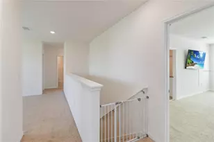 2780 Swooping Sparrow Dr, Saint Cloud, FL 34773 - Photo 25