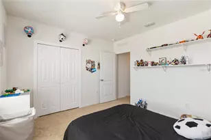 2780 Swooping Sparrow Dr, Saint Cloud, FL 34773 - Photo 43