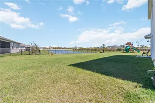 2780 Swooping Sparrow Dr, Saint Cloud, FL 34773 - Photo 45