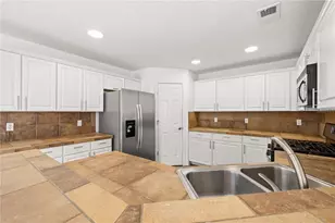449 Rona Ln, Davenport, FL 33897 - Photo 15