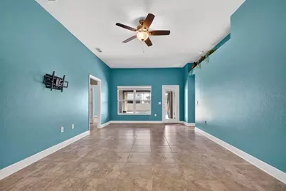 649 Meadow Pointe Drive, Haines City, FL 33844 - Photo 15