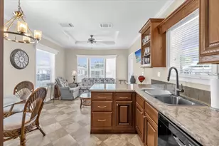 1039 Center Crest Blvd, Davenport, FL 33837 - Photo 7