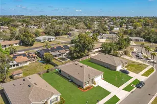 712 Red Hawk Ln, Deltona, FL 32725 - Photo 35