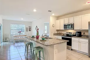 712 Red Hawk Ln, Deltona, FL 32725 - Photo 9