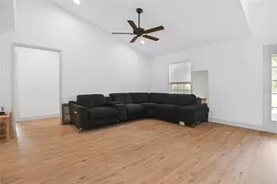 17508 Rockledge Ave, Spring Hill, FL 34610 - Photo 11