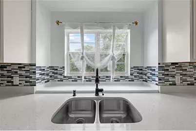 6409 Shoreline Court, Saint Cloud, FL 34771 - Photo 19