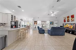 6409 Shoreline Ct, Saint Cloud, FL 34771 - Photo 11