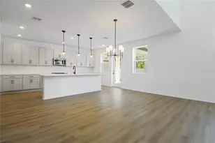 2298 Broadbrook Dr, Saint Cloud, FL 34771 - Photo 11