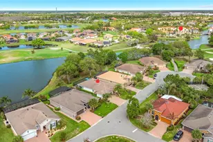 364 Treviso Dr, Poinciana, FL 34759 - Photo 3