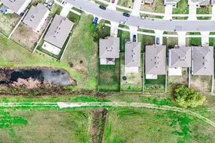 296 Talisi Loop, Saint Cloud, FL 34771 - Photo 3