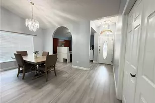 1029 Surge Ct, Orlando, FL 32828 - Photo 9