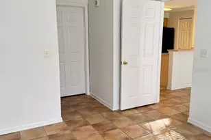 10831 Windsor Walk Dr, Orlando, FL 32837 - Photo 11